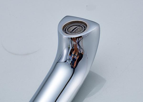 Ceramic Cartridge Kitchen Sink Taps , Single Hole Kitchen Faucet ROVATE