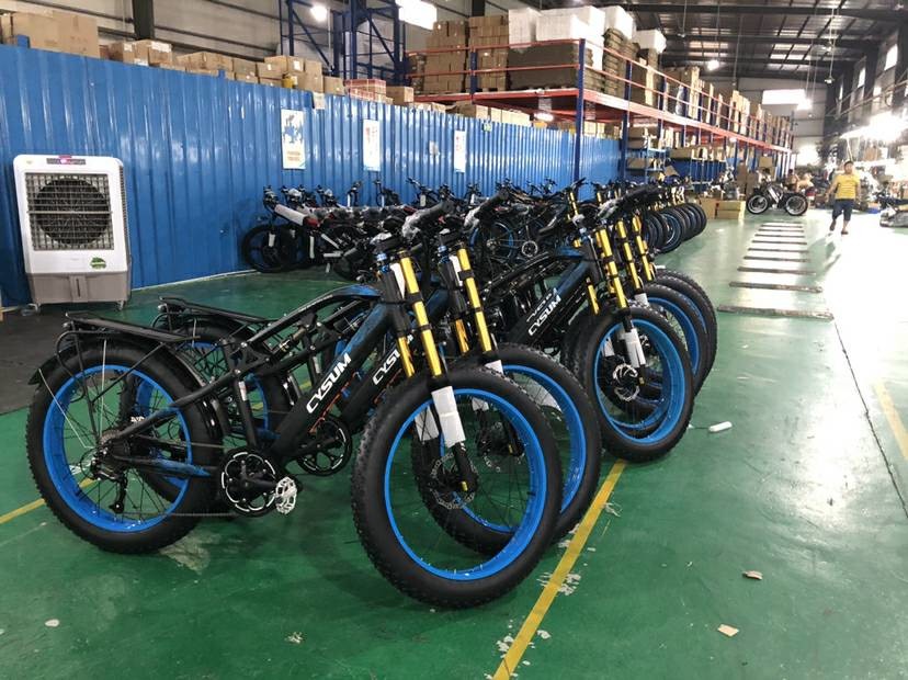 Подвес ЗАПАСА США ЕС двойной с дороги 26 автошина 17Ah Cysum M900 Avis Ebike 4,0 автошины дюйма жирная