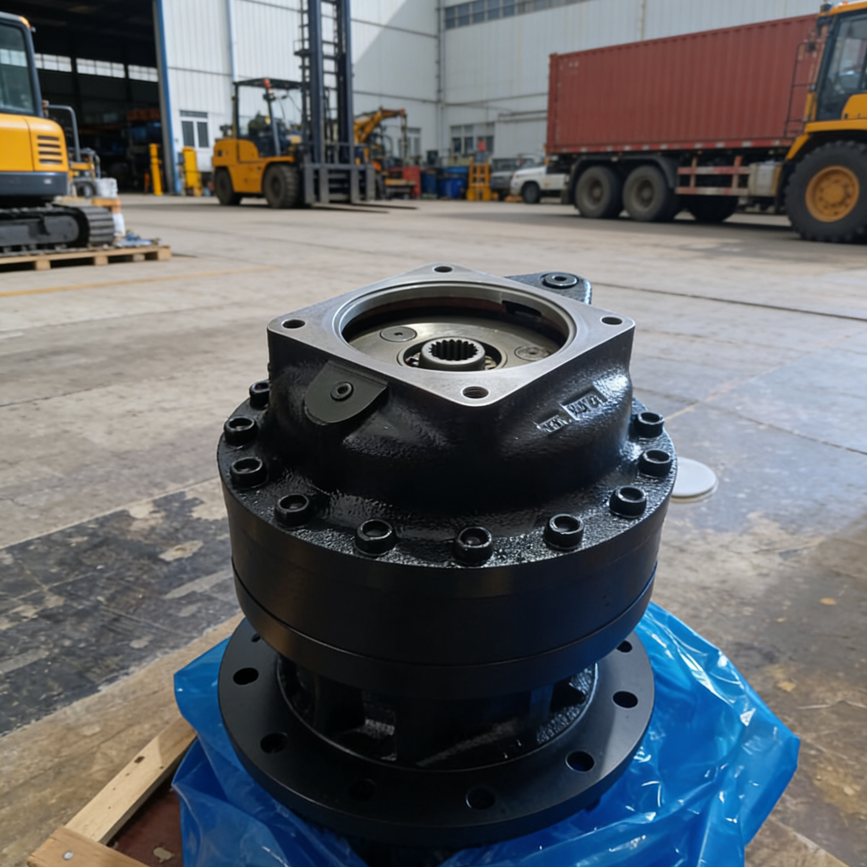 JCB JS230 JS240 Excavator Swing Gearbox 334/J7006 333/K3452 Swing Reduction Gear