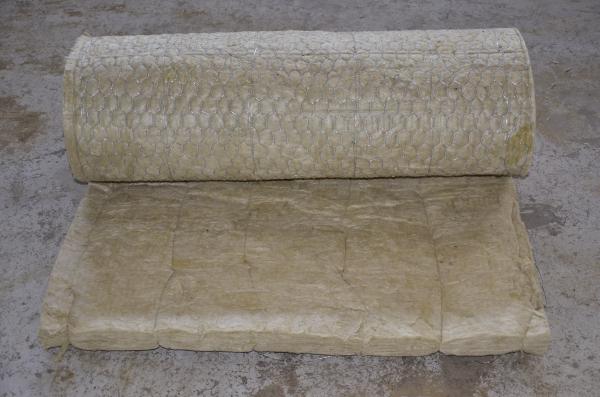 Couverture isolante résistante au feu de stonewool, petit pain de laine de roche de fours