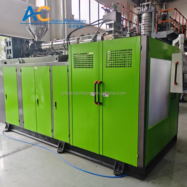 440V Plastic Extrusion Blow Molding Machine 80kg/H 4L Blow Tech Pet Blowing Machine