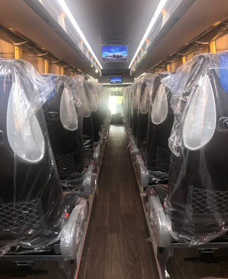 53 lugares Kinglong Ônibus a diesel e autocarros de luxo Ônibus de autocarro de direita