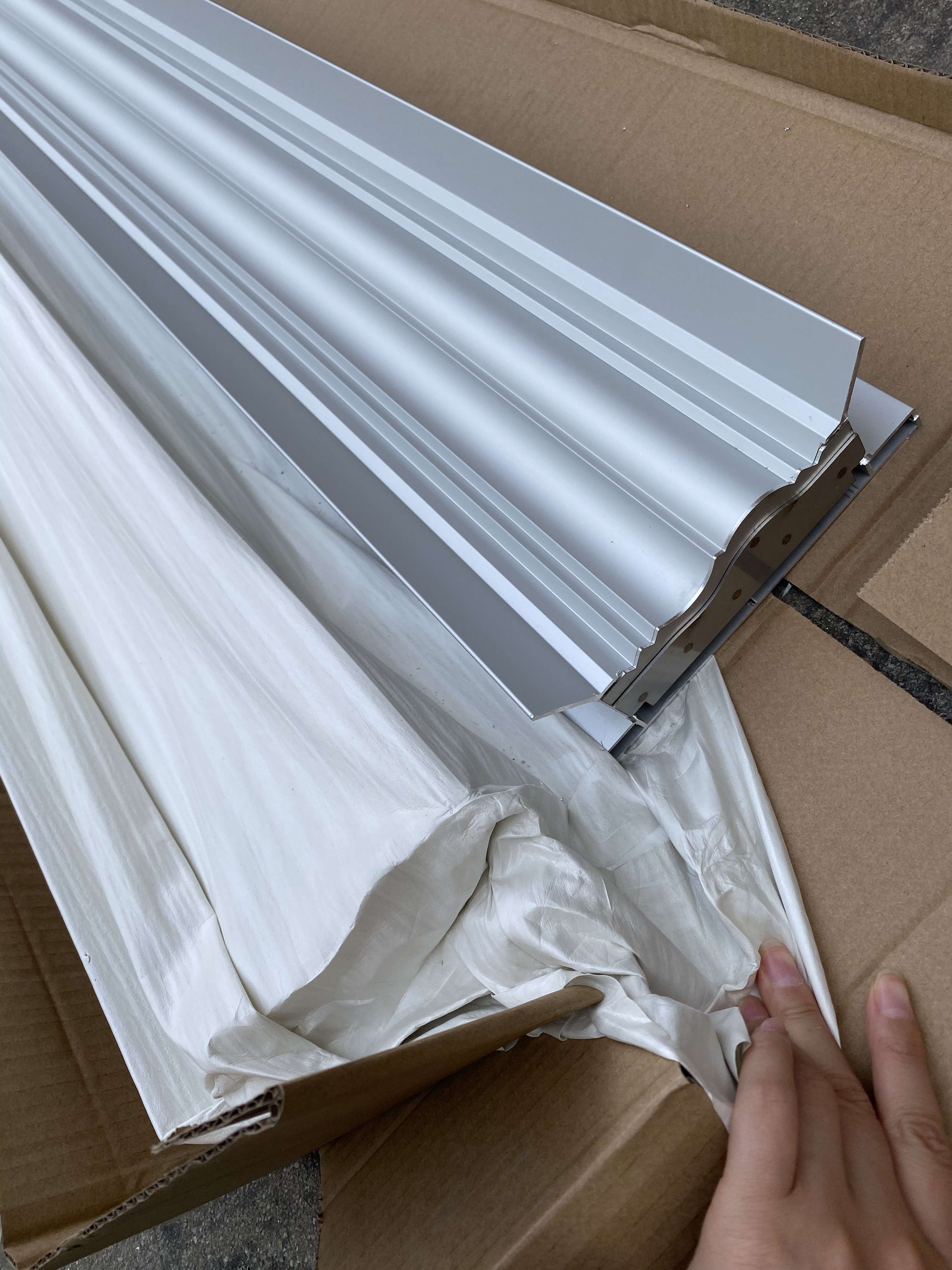 Custom Decorative Plaster Cornice Aluminum Mould Supplier Film Coated