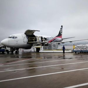 Más barato mar flete el cargo a domicilio de China a la logística expresa de aire del envío de la Arabia Saudita
