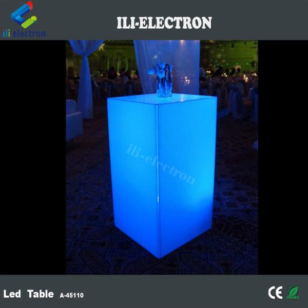 Outdoor LED Light Cocktail Table High Cuboid PE Plastic Material With Remote Control
