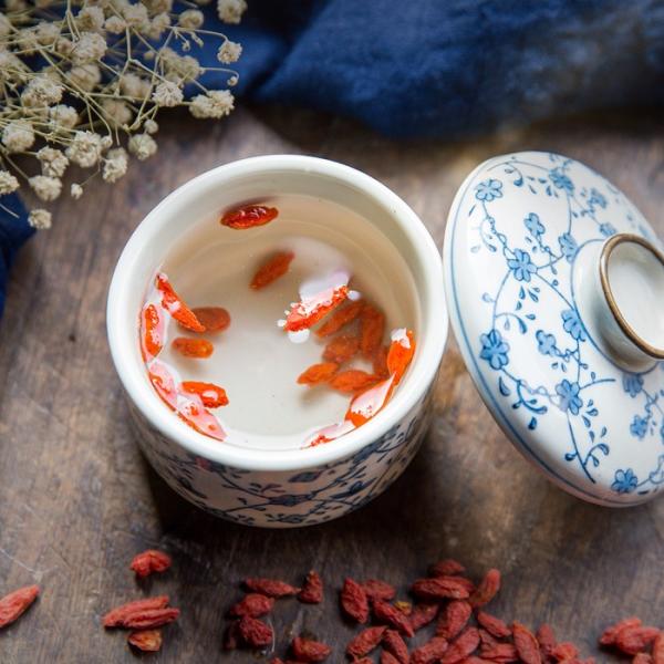 Hot Selling New Fresh Organic Dried Fruit Chinese Goji Berries