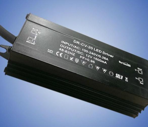 Nenhum motorista conduzido programável do ruído 350MA, 12 watts conduziu o motorista atual Ioslated completo