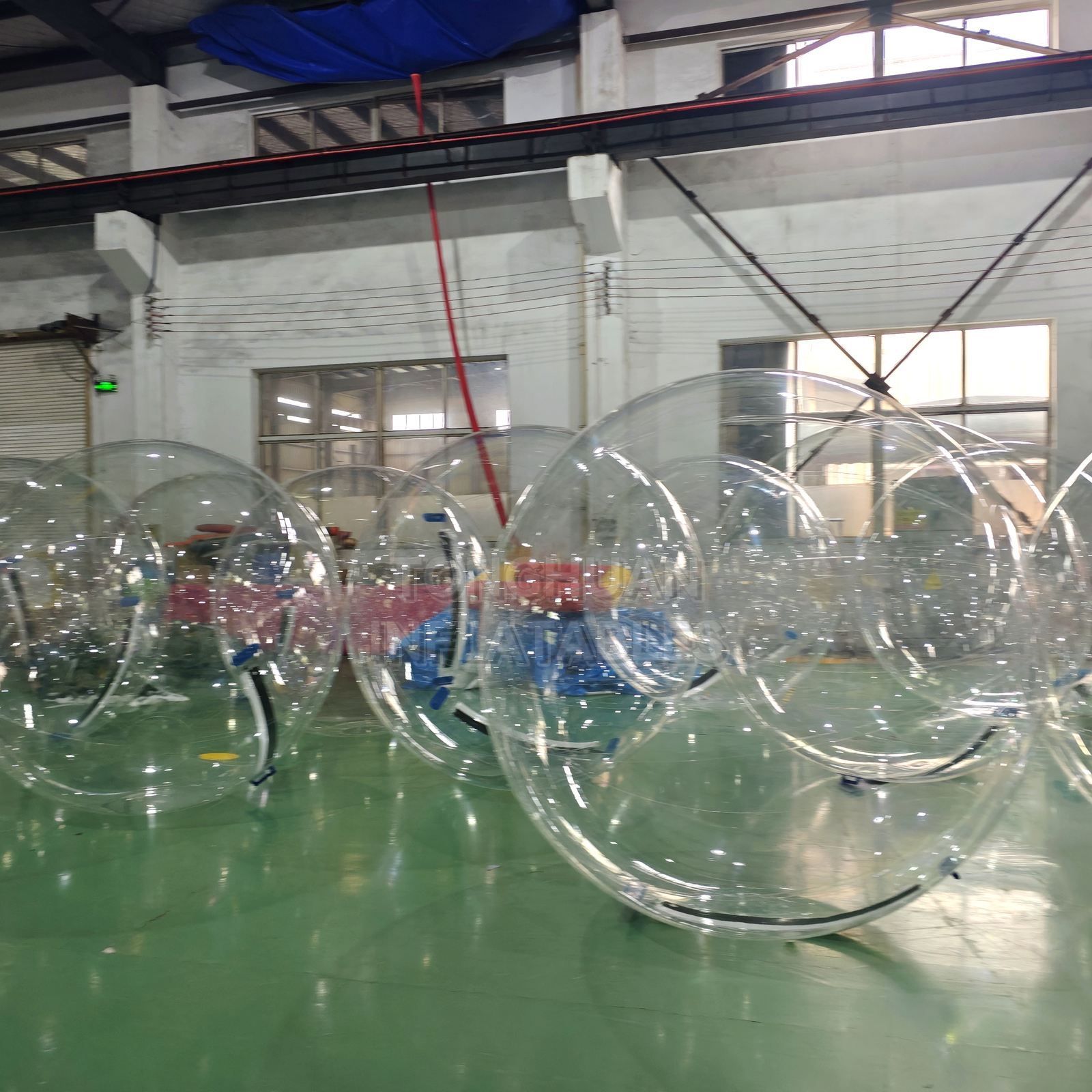 Commercial Transparent TPU Inflatable Walking Ball with Reinforced Zipper and Handles for Water Parks Resorts and Event Rentals