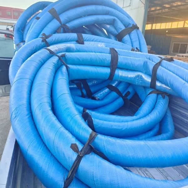 Dredge Hose with High Wear Resistance Flexible Design and Long Service Life for Dredging Operations