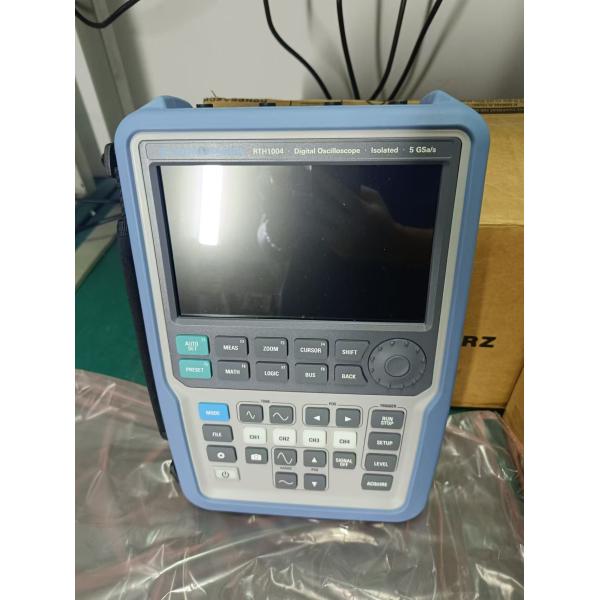Ручной осциллоскоп Rohde и Schwarz Scope Rider RTH1004 60 MHz до 500 MHz
