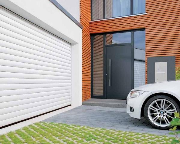 Porte de volet roulant motorisée commerciale en aluminium de 80 mm d'épaisseur et 1,2 mm