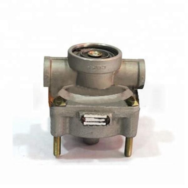 Japanese Truck Parts ATV Relay Valve 44080-E0110 for Hino P11c Sf2p Ss2p Fs2p