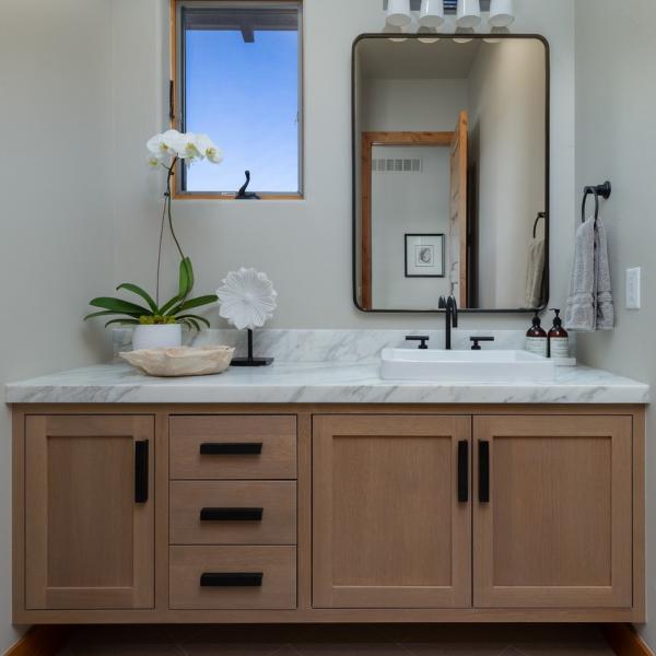 European Solid Wood Bathroom Vanity Units Luxury Hotel Modern Mirror