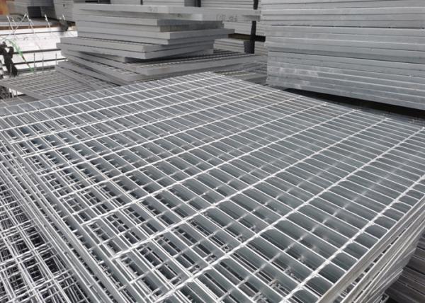 Driveway Platform Steel Grating Walkway 120mm High Zinc Coating