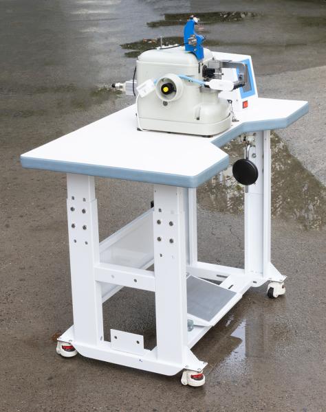 Double-Thread Industrial Sewing Machine 0.75KW for Double-Faced Wool Fabrics