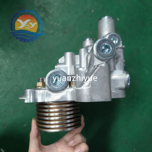 J08E J08C Oil Cooler Cover Assy J08E Radiator Core for Hino 500 Parts