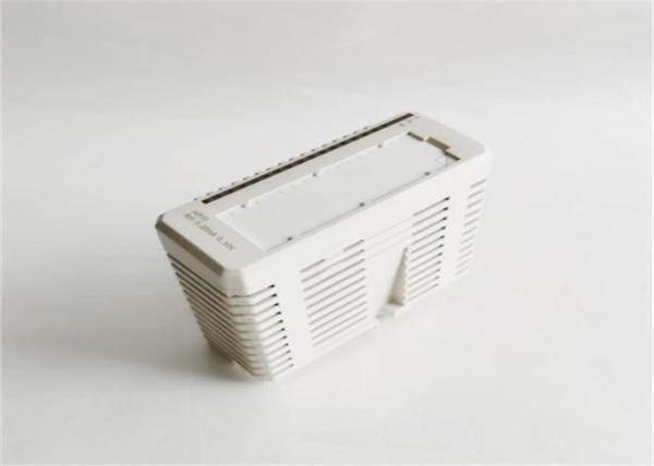 Le module de communication de TB842 3BSE022464R1 ABB avec CI801/CI840 s'est relié par l'intermédiaire de TB806/de TB846