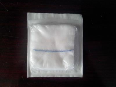 Camada personalizada altamente conforme estéril do cotonete da gaze do hospital branco