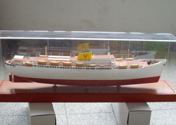 Ferry boat Ship Model With Glass Fiber Reinforced Plastics Hull Material