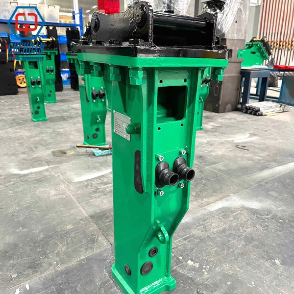 SB40 Silent Box Type Hydraulic Breaker with 325kg Weight and 68mm Chisel for 4-7 Ton Excavators