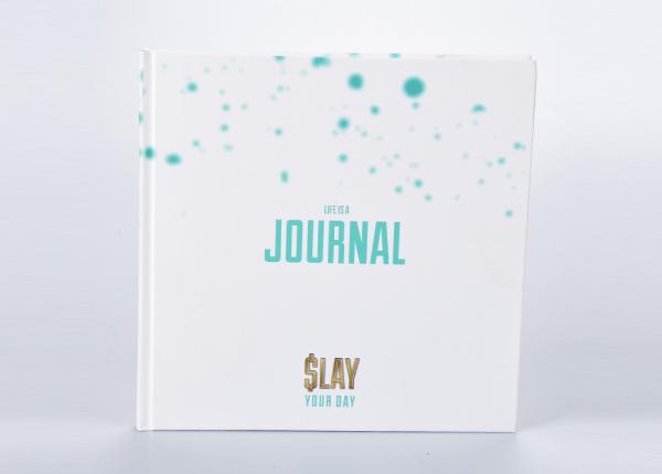 Caderno encadernado bonito da capa dura, papel de arte que carimba o caderno da grade do ponto