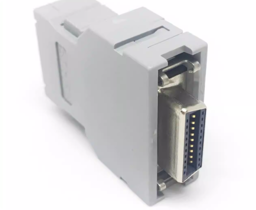PCR-20F Suitable for FANUC servo encoder plug, female 20 pins, HONDA connector 20 pins