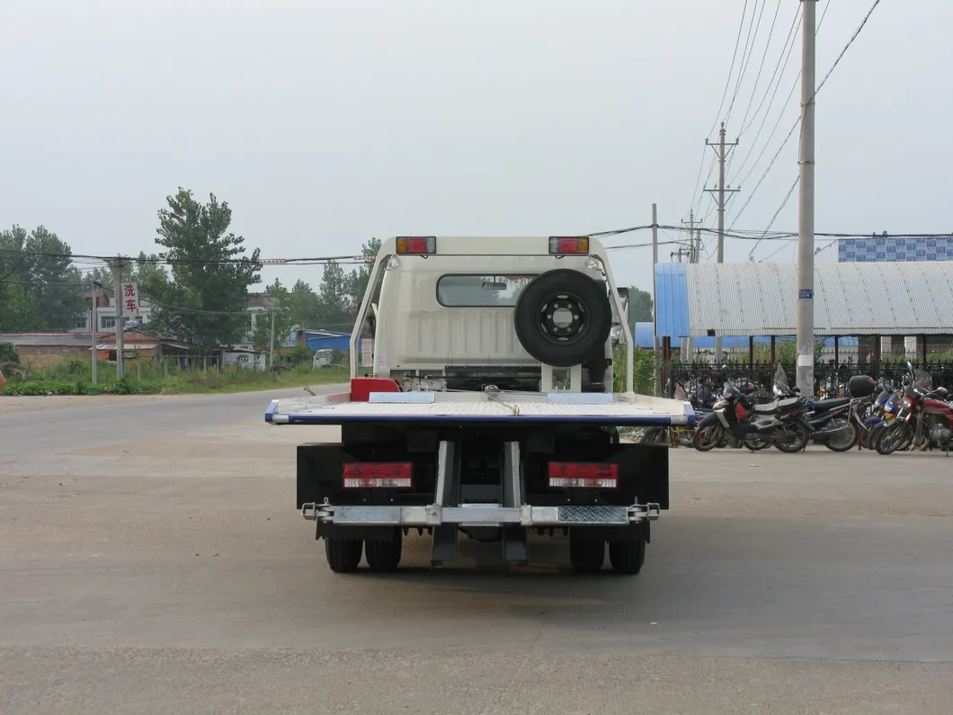 Dongfeng 6ton Flatbed Road Wrecker Truck 4tons Road Car Rescue Towing Vehicle