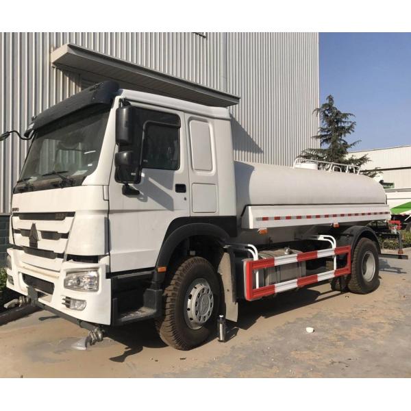 SINOTRUCK 4X2 5CBM Water Special Vehicle Truck Manual Transmission Type 10 Tons Rated Load