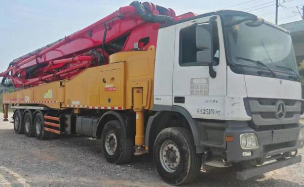 Prix d'usine 2017 année 5 axe 62 M Sany Marque camion de pompe à béton usagé avec Mercedes Benz
