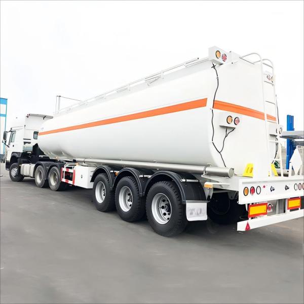 CIMC new design hot sale 3 axles Liquefied Natural Gas Cryogenic Trucks for LNG Gas Station new design gas cylindrical tanker