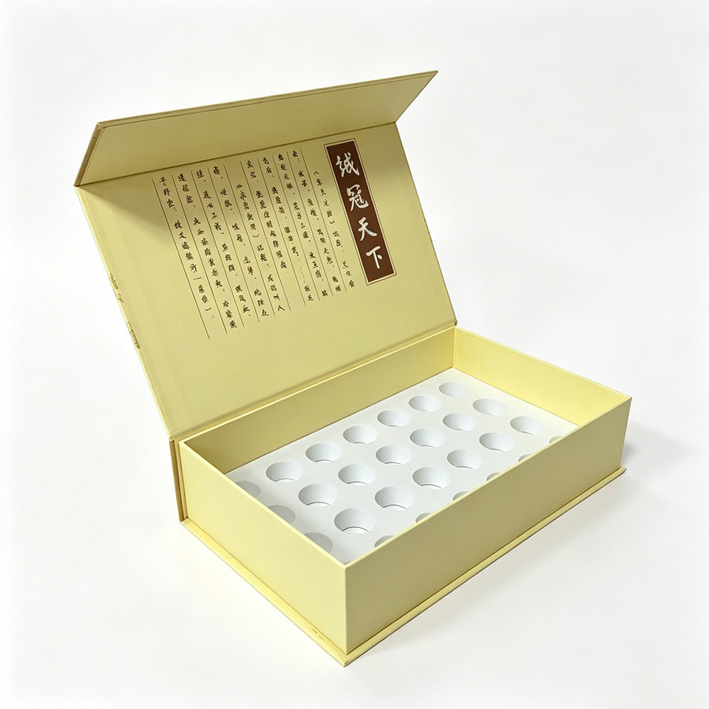 Cosmetic Packaging Magnetic Closure Boxes UV Printing Custom with EVA Insert