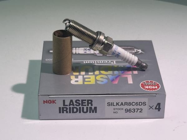 MASERATI GHIBLI II 31 02 35 NGK Iridium Spark Plug SILKAR8C6DS 96372