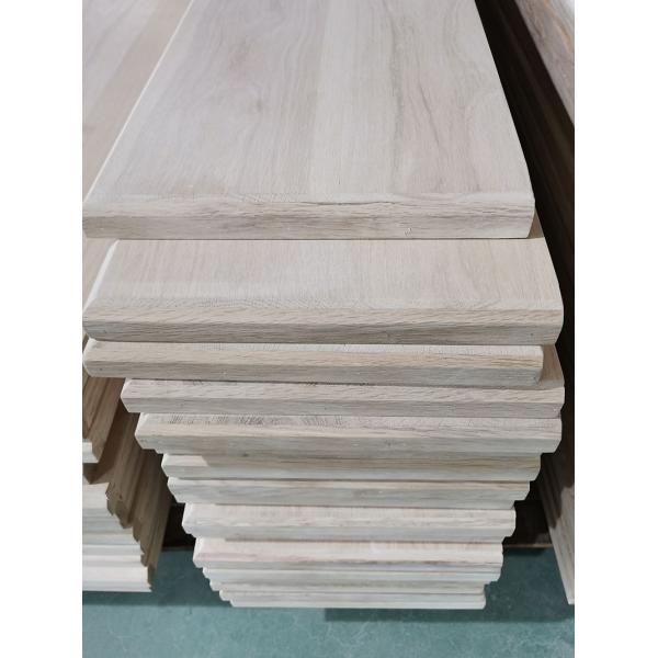 Prime White Oak Multi-Ply Engineered Wood Stairs Treads Unfinished for Hardwood Flooring
