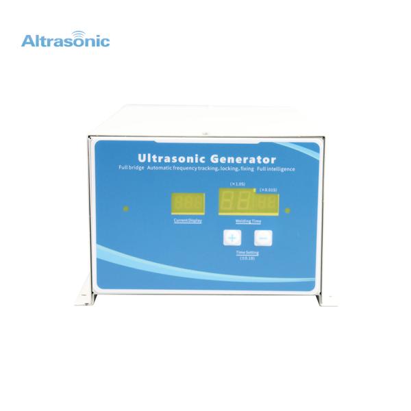 Hand Held 28kHz 300w Ultrasonic Spot Welding Machine For Non Woven Fabric