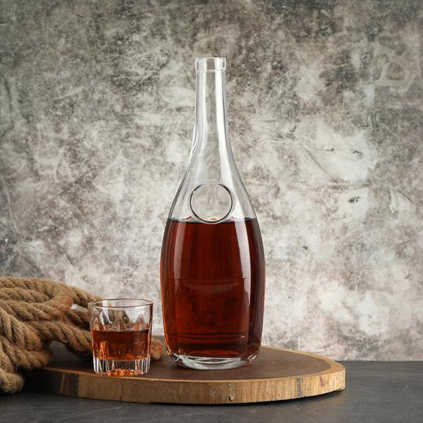 Collar de alumínio plástico PP 500ml 700ml 750ml Garrafa de vidro para Brandy Vodka Whiskey Gin