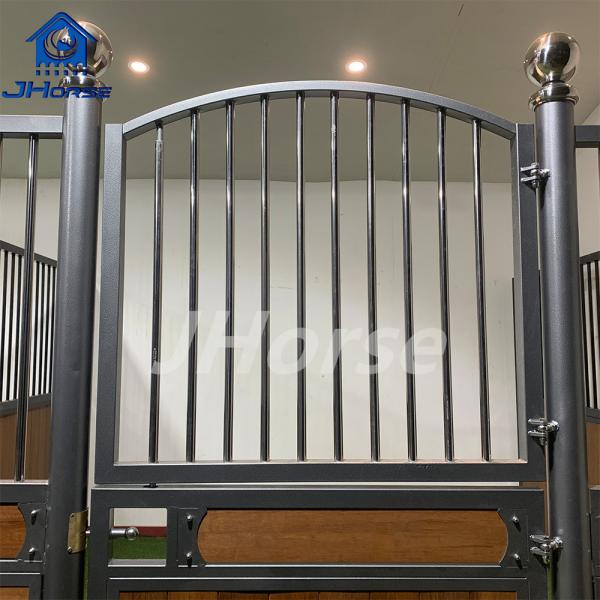 Customizable European Horse Stalls Elegant Swing/Sliding Doors Steel Wood Materials with Powder Coated