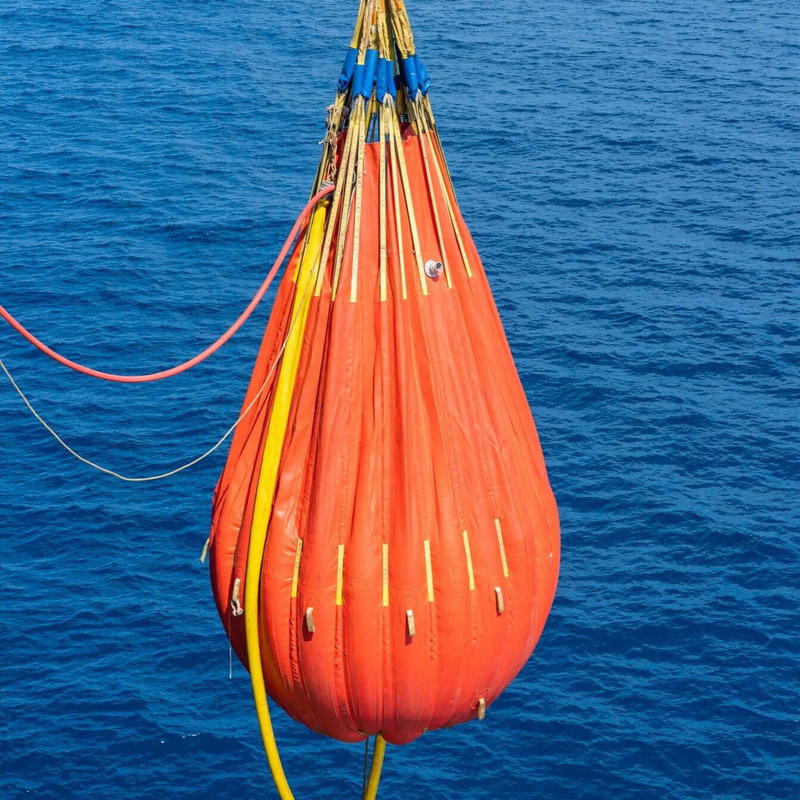 Load Testing Water Bags with Leak Proof Welded Seams for Rapid On Site Fill Drain Without Solid Weights