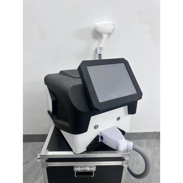 Portable Triple Wavelength Diode Laser , 100J Diode 808 Laser Hair Removal Machine
