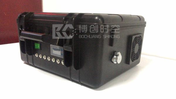 Suitcase high-power Mobile Phone Signal Jammer 7 frequency switch controls the display of remaining battery power