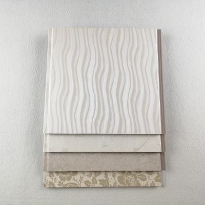 Painéis de parede plásticos laminados de madeira do banheiro para projetos