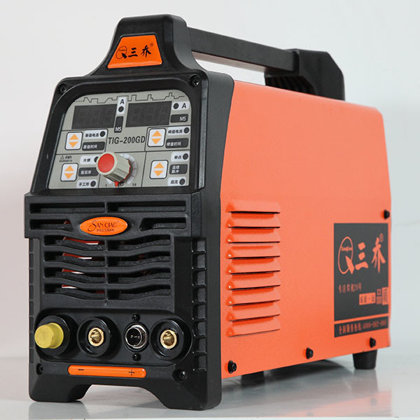 IGBT DC Inverter Arc Welder , 200A Welding Machine 0.3-4.5mm Thickness