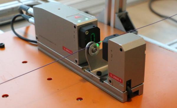 Flat Wire Single Axis Laser Micrometer Diameter Lump And Neck Measuring