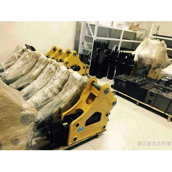 Hydraulic Excavator Equipment Parts Breakers Long Lifespan 195mm Chisel Diameter