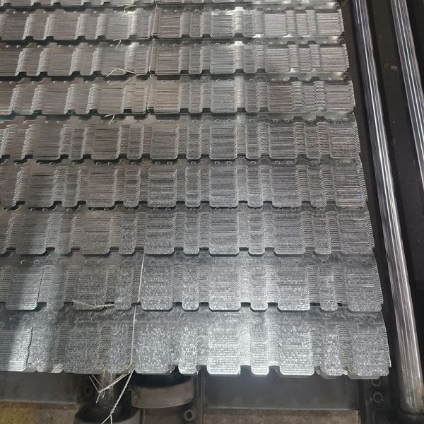 Drywall Galvanized Metal Stud And Track Wall Framing Resilient Channel Stud Strack For Drywall