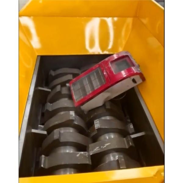 7000*3100*4000mm High Safety Level Double Shaft Shredder for Recycling Used Car Scrap