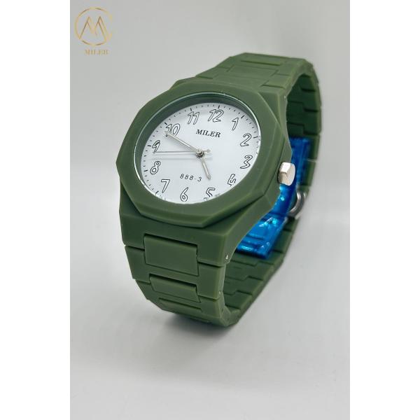 Nuevo diseño creativo de moda clásico reloj de movimiento de cuarzo para hombres y mujeres