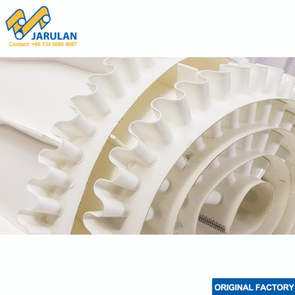 Bord de rive en PVC ou PU de 2 mm 3 mm 4 mm d'épaisseur pour bande transporteuse inclinée