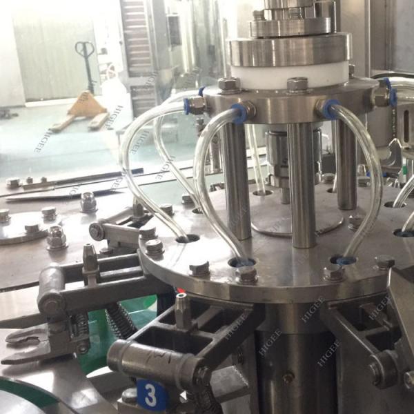 Carbonated Beverage Automatic Water Filling Machine All 304/316 Stainless Steel Rinse Heads