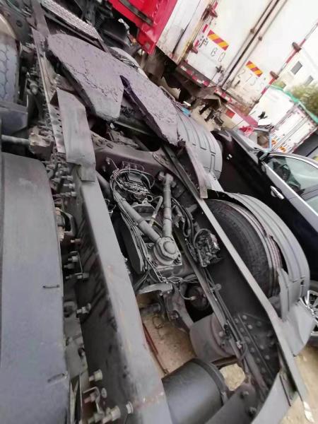                  Used Trailer Head Volvo FM 400 in Perfect Working Condition with Reasonable Price. Motor Tractor Volvofh400, HOWO-A7 375 for Sale;             