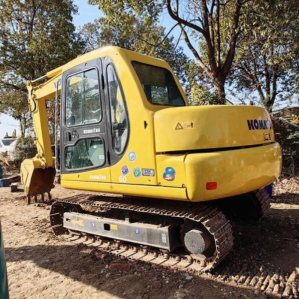 Équipement de déménagement de terre d'occasion japonais Pc60-7 Komatsu Mini Excavator 40Kw